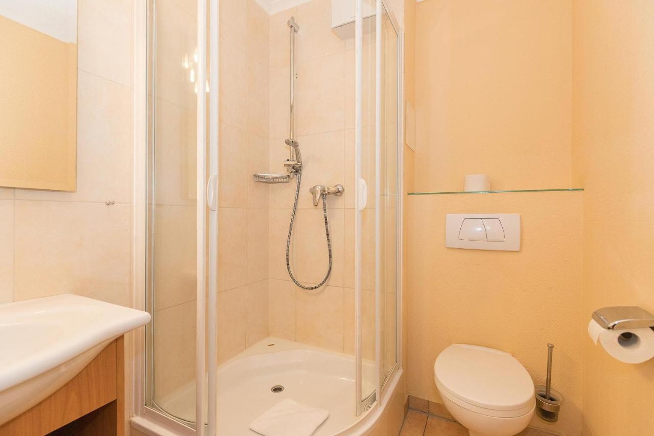 Ostseebad Kühlungsborn Apartmenthaus Atlantik Apartmenthaus Atlantik 102 מראה חיצוני תמונה